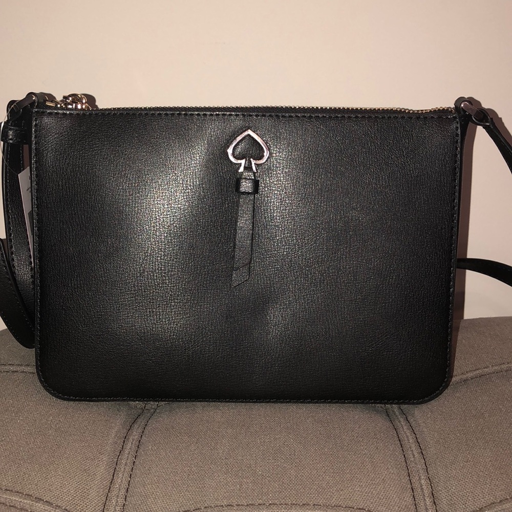 Kate Spade adel crossbody. - Picture 3 of 11